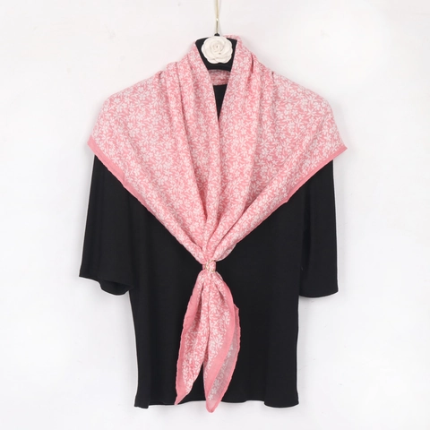 Women Floral Print Cotton Linen Square Scarf Elegant Large Shawl Scarf For Fall Winter Warm Decorative Scarf