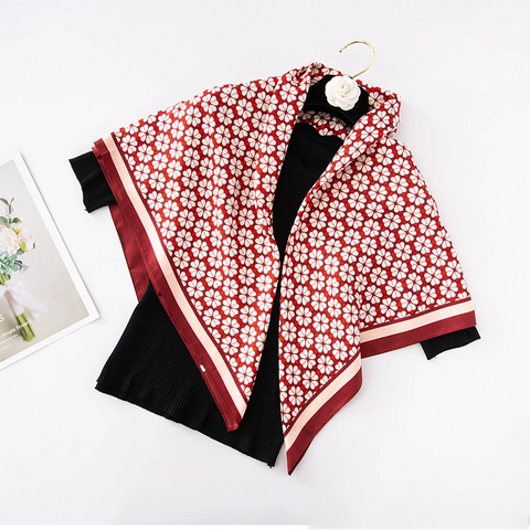 Elegant Floral Print Satin Like Satin Square Scarf Twill Bandana Headscarf Shawl For Women Summer Outdoor