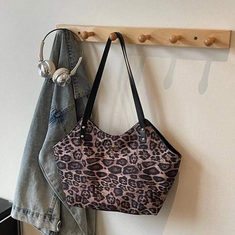 Luipaardprint Tote Bag Dames PU Leer Grote Capaciteit Vintage Schoudertas Met Metalen Sluiting Voor Dagelijks Gebruik