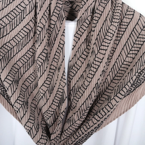 Square Scarf Pleated Polyester Cotton Linen Texture Geometric Rhombus Pattern Casual Shawl Hijab Elegant For Women
