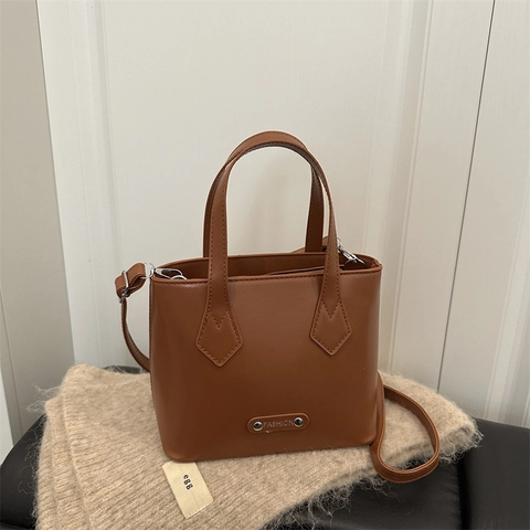 Mini PU Leather Handbag For Women Simple Solid Color Shoulder Crossbody Bag With Top Handle And Metal Plaque