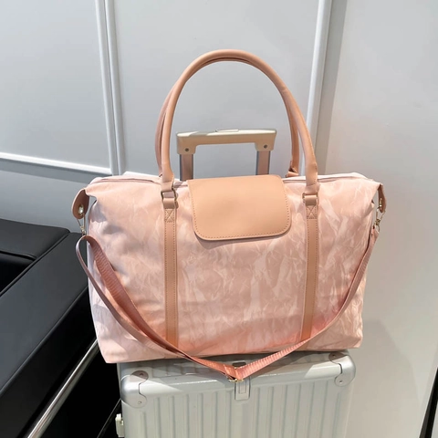 Borsa Da Viaggio Grande Capacità Pelle PU Stropicciata Tote Pendolare Leggera Chic Per Donna Fine Settimana Gym
