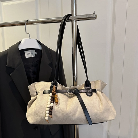 Damen Große Kapazität Wildlederimitat Shopper Urban Minimalistisch Schultertasche Mit Holzperlen-Anhänger Deko-Riemen Retro Pendler Handtasche