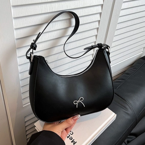 Borsa Da Donna Sotto L'ascella In Pelle PU Borsa Hobo Minimalista A Mezza Luna Con Fiocco In Metallo Chic