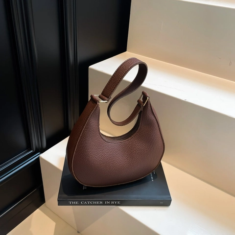 Minimalist Pebbled PU Leather Hobo Bag Crescent Shoulder Underarm Handbag For Women Korean Style Simple Trendy Gold Hardware