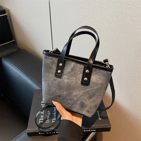 Bolso De Cubo De Cuero PU Vintage Color En Contraste Bolso De Bandolera Con Remaches Para Mujeres Estilo Casual
