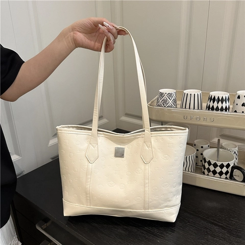 Borsa Tote da Donna in Pelle PU Grande Capacità Borsa a Spalla con Motivo a Cartone Animato Cucciolo Borsa Sottobraccio alla Moda per Pendolari