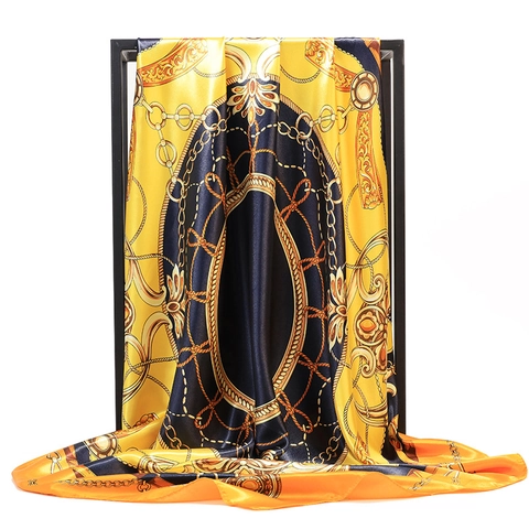 Women Satin Square Scarf Elegant Faux Satin Retro Chain Print Head Wrap Large Neckerchief Accessory