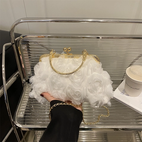 3D Chiffon Bloem Avond Clutch Tas Metalen Handvat Ketting Bruiloft Feest Formeel Elegant Kiss-lock Portemonnee