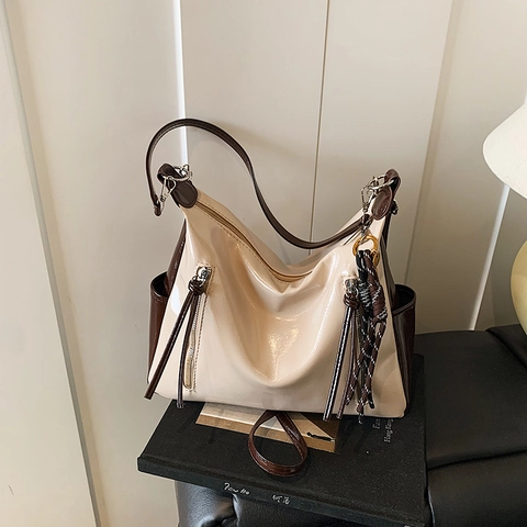 Borsa Hobo Retro In Pelle PU Lucida Da Donna Grande Capacità Borsa A Spalla Casual Con Cerniere Decorative E Nappa