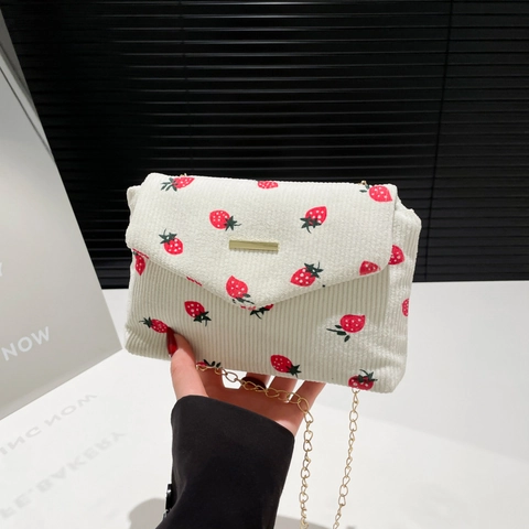 Corduroy Quilted Chain Shoulder Bag Women Sweet Strawberry Heart Bow Embroidery Messenger Crossbody Envelope Square Purse