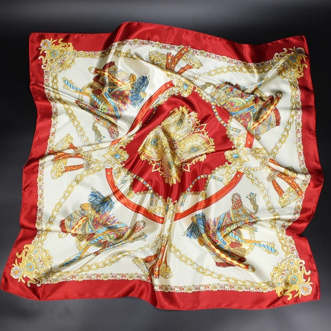 Damen Satin Quadratisch Schal Barock Pferdekutsche Kette Druck Mode Luxus Kopftuch Halstuch Accessoire