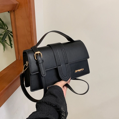 Borsa Piccola Quadrata Pelle PU Patta Fibbia Magnetica Borsa A Mano Tracolla Versatile Moda Per Donne