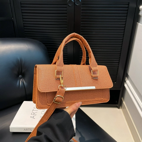 Retro Textured Small Square Bag For Women Trendy PU Woven Pattern Crossbody Bag With Gold Metal Bar Handbag Shoulder Bag