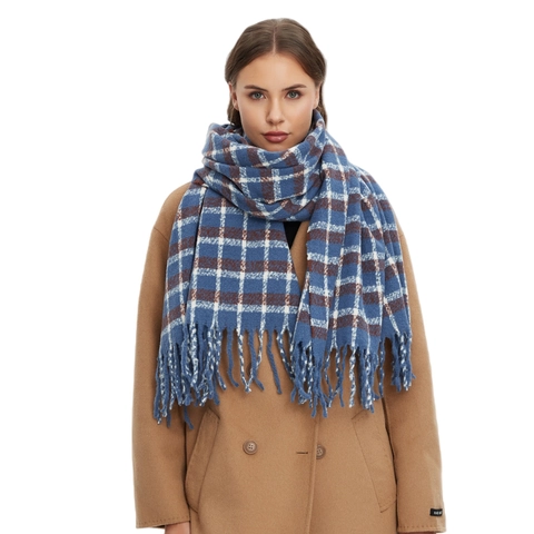 Women Winter Plaid Tassel Scarf Oversized Check Shawl Wrap Soft Warm Polyester Scarf For Women Daily Casual Wear Elegant Retro