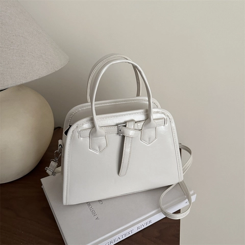 Vintage Damen PU Leder Muschel Umhängetasche Minimalistisch Große Kapazität Schultertasche Mit Ziernähten Verstellbarer Riemen Täglich Pendeln Handtasche