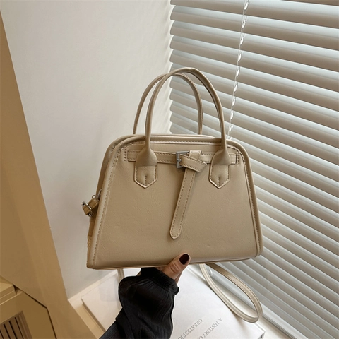 Vintage Damen PU Leder Muschel Umhängetasche Minimalistisch Große Kapazität Schultertasche Mit Ziernähten Verstellbarer Riemen Täglich Pendeln Handtasche