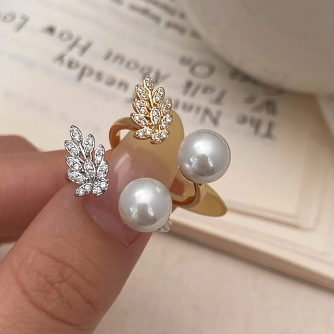 Elegant Peacock Feather Leaf Open Ring Copper Zircon Artificial Pearl Adjustable Niche Design French Style Jewelry Women Accessory