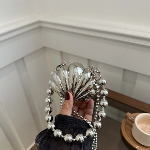 Metallic Shell Shaped Evening Bag Mini Conch Design Crossbody Clutch With Beaded Handle For Women Party Fashion