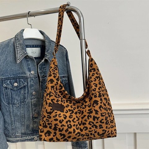 Borsa Tote in Velluto a Coste Leopardato da Donna Grande Capacità Vintage Borsa a Tracolla Con Patch in Pelle Fashion Borsa Casual