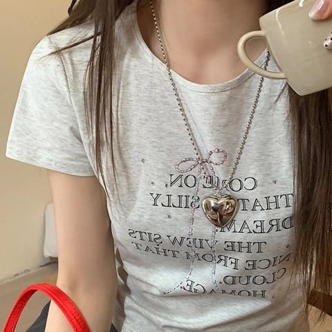 Collier Long en Métal Grand Cœur Exagéré Niche Coréenne Femmes Mode Simple Polyvalent Chaîne de Clavicule Bijoux