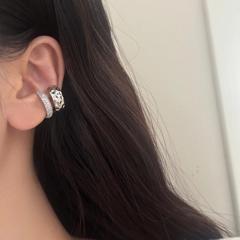 Hammered Micro Pave Zircon Double Layer Ear Cuffs Copper Non Piercing Clip On Earrings Minimalist Luxury Jewelry Women