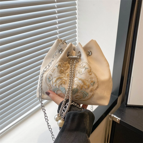 Vintage Embroidery Flower Pattern Bucket Bag With Artificial Pearl Drawstring And Silver Chain Strap Elegant Casual Crossbody For Women
