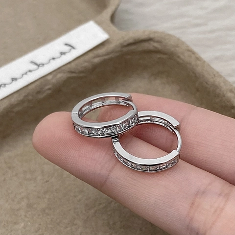 Runde Creolen Mit Quadratischem Zirkonia Eingelegtes Kupfer Versilbert Und 925 Sterling Silver Earring Post Für Frauen