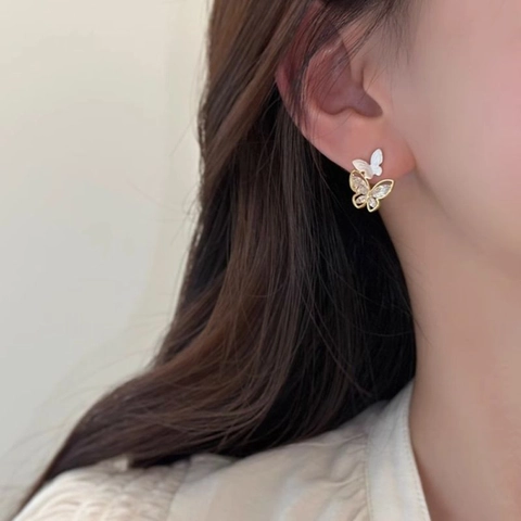 Orecchini A Lobo Doppia Farfalla Rame Placcato Oro Con Zircone Marquise Design A Strati Elegante Stile Di Nicchia Donna