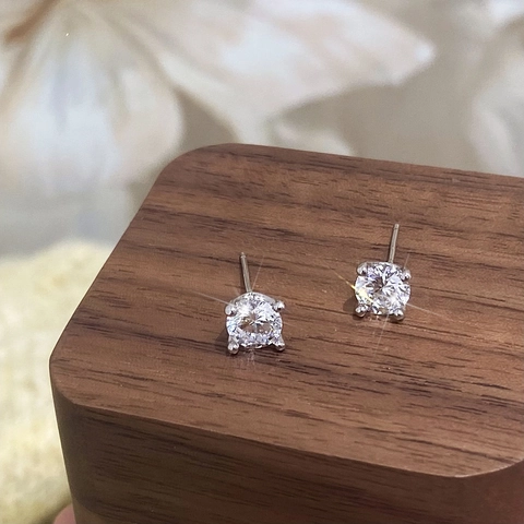 Stud Earrings Copper Round Brilliant Cut Zircon Four Prong Setting Minimalist Elegant For Women Shiny Small