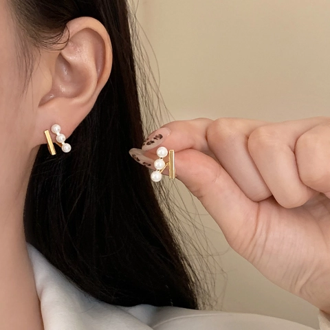 Elegant French Style Stud Earrings With Shell Artificial Pearl And Gold Plated Bar On 925 Sterling Silver Earring Post For Women