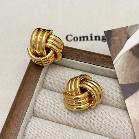 Orecchini A Nodo Rame Placcato Oro 18K Geometrici Intrecciati Vintage Minimalisti Con Perno In Argento Sterling 925 Donne