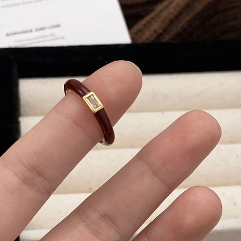 Französischer Retro Verstellbarer Ring Kupfer 18K Vergoldet Burgund Emaille Geometrischer Rechteckiger Zirkon Schmuck Damen