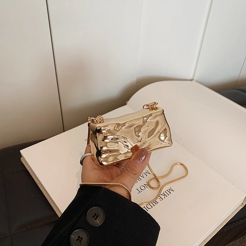 Niche Design Metalen Mini Schelp Golf Crossbodytas Voor Dames Luxe Avondfeest Ketting Lippenstift Oortelefoon Handtas