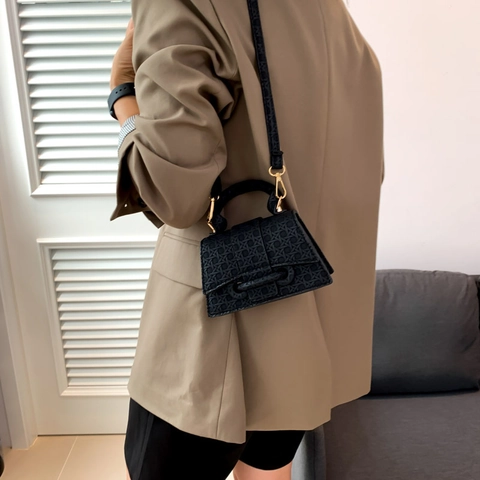 Mini Umhängetasche PU Leder Gewebte Textur Stilvolle Handtasche Mit Griff Für Frauen Schickes Modernes Design