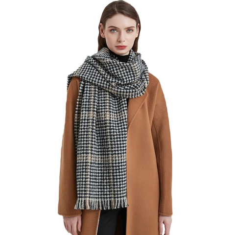 Houndstooth Pattern Long Scarf Polyester Thick Warm Winter Neck Warmer With Tassels Vintage British Style For Women