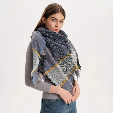 Women Large Plaid Scarf Thick Warm Checked Shawl Wraps With Tassels Soft Fashion Autumn Winter Square Scarf