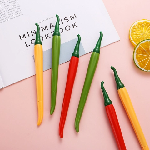 Creative Simulation Chili Pepper Shape Gel Pen Plastic Cute Red Green Yellow Pepper Writing Sign Pen For Office School Stationery