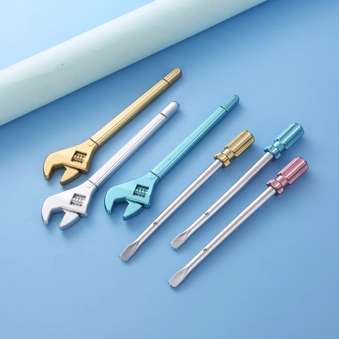 Creatieve Simulatie Gereedschap Gevormde Gelpennen Set Plastic Sleutel Schroevendraaier Gevormde 0.5mm Zwarte Inkt Pennen Voor Kantoor School Student Geschenk Briefpapier