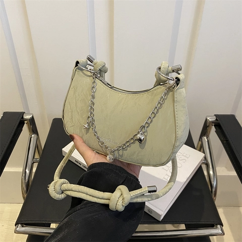 Damen Mode PU Leder Achseltasche Silberkette Künstliche Perle Herz Anhänger Nische Einfarbig Schulter Umhängetasche