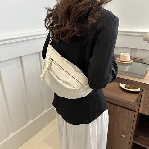 Japanese Ins Style Sports Oxford Fabric Waist Bag For Women Minimalist Crossbody Chest Bag With Woven Rope Zipper Puller