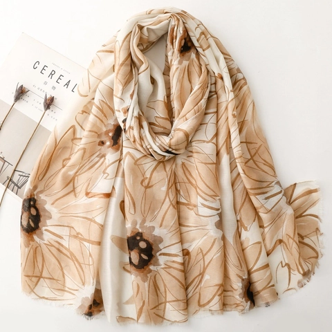 Women Scarf Satin Polyester Lightweight Floral Daisy Print Sun Protection Shawl Travel Headscarf Elegant Thin Soft Wrap