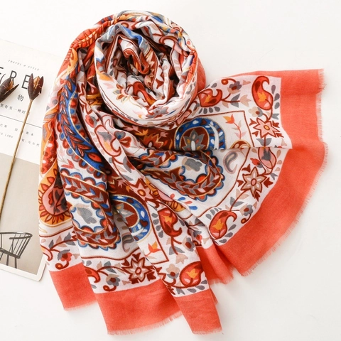 Vintage Ethnisch Paisley Blumen Druck Satin Schal Für Damen Große Weiche Bohemian Stola Mit Fransenkante Für Reisen Alltag Deko