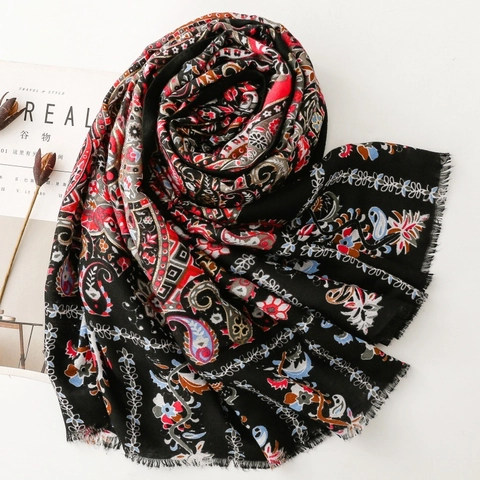 Ethnic Paisley Floral Satin Scarf For Women Golden Bronzing Printed Long Shawl Bohemian Travel Headscarf Black Rose Red