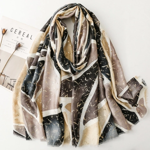 Women's Geometric Print Shawl Scarf With Gold Foil Detail Satin Cotton Polyester Large Soft Wrap For Travel Beach Daily Fashion Accessory