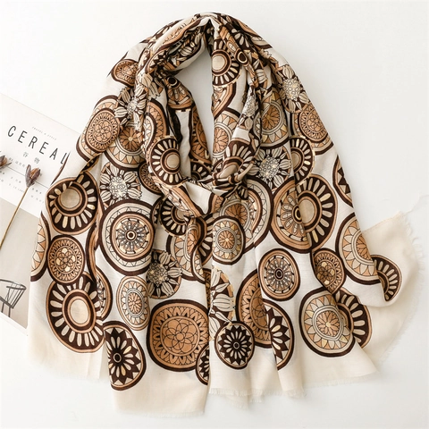 Dames Wintersjaal Mandala Geometrisch Patroon Goudfolie Stempelen Sjaal Met Kwastjes Boheemse Retro Stijl Polyester Katoen