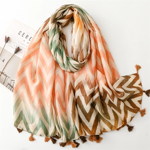 Dames Sjaal met Verloop Golven Print Lichtgewicht Satijn Polyester Omslagdoek met Kwastjes Zachte Boheemse Doeken Strand