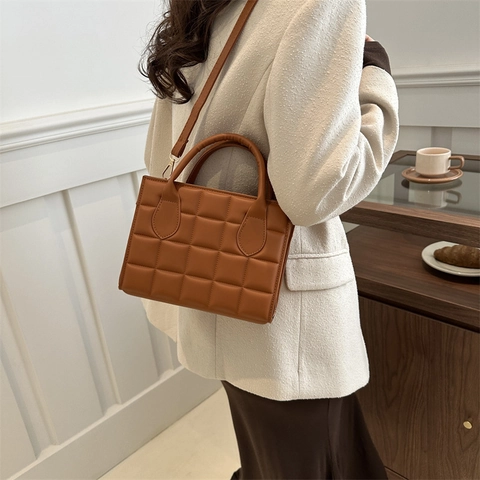 Women Quilted Grid PU Leather Handbag Minimalist Solid Color Shoulder Crossbody Bag With Top Handles Adjustable Strap