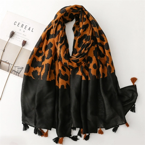 Bufanda De Leopardo Para Mujer Sarga De Poliéster Bloque De Color Borla Chal Moda Versátil Suave Playa Parasol