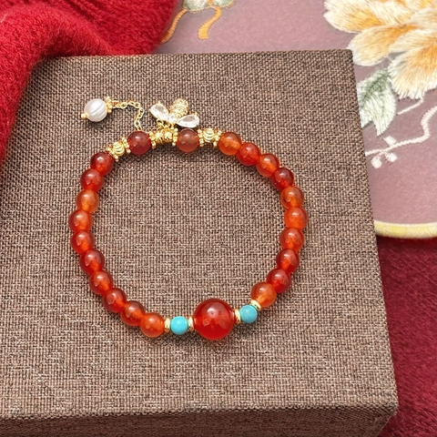 Beaded Bracelet Red Agate Turquoise Freshwater Pearl Zircon Bee Pendant Vintage Style Jewelry Gift For Women